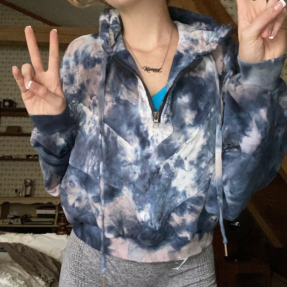 PINK Tidye Quarter Zip Hoodie